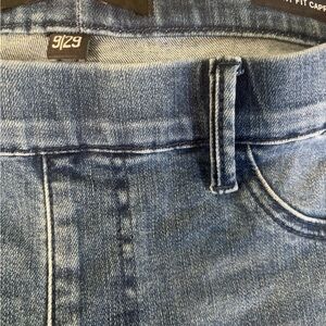 Judy Blue High Waist Cool Denim Pull On Capri